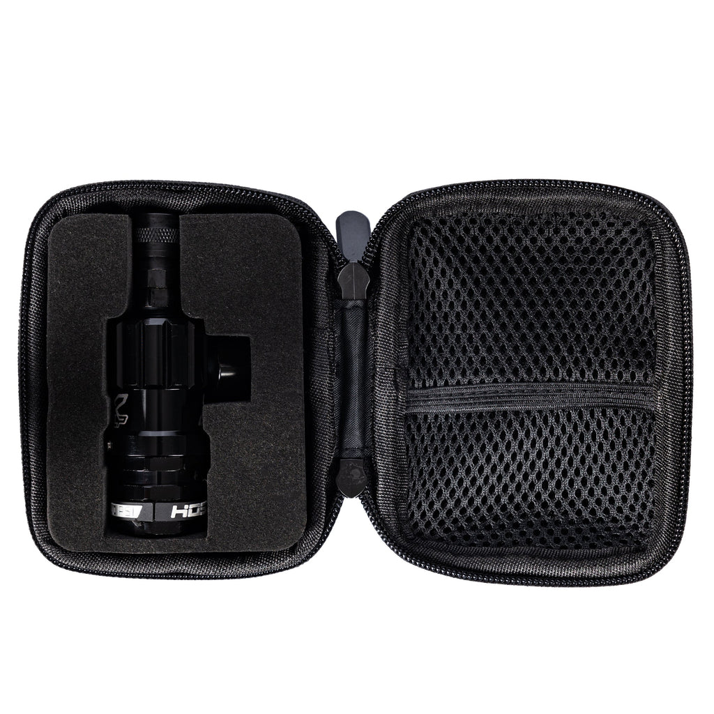 Hostile® XLP Regulator - Top Port Quick-Disconnect - Black