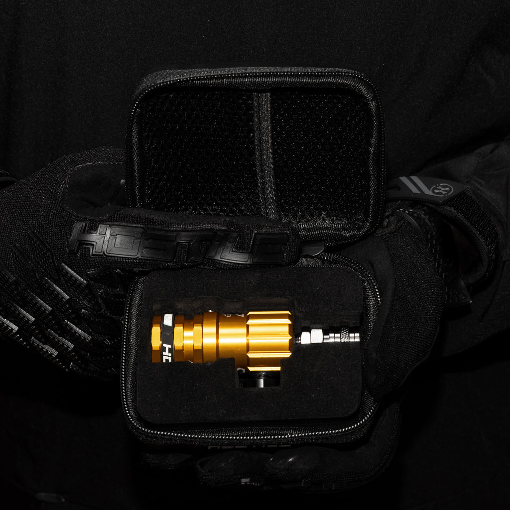 Hostile® XLP Regulator - Top Port Quick-Disconnect - Gold
