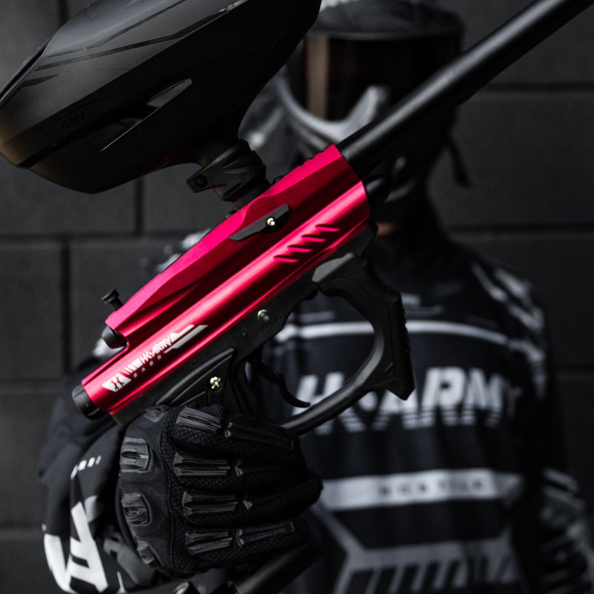 SABR  - Dust Red / Black